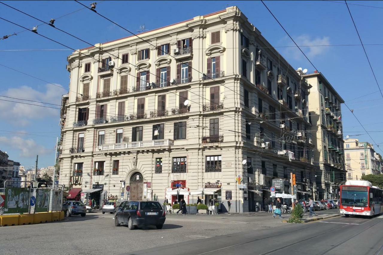 Bed and breakfast Metronapoli Extérieur photo
